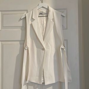 Zara vest
